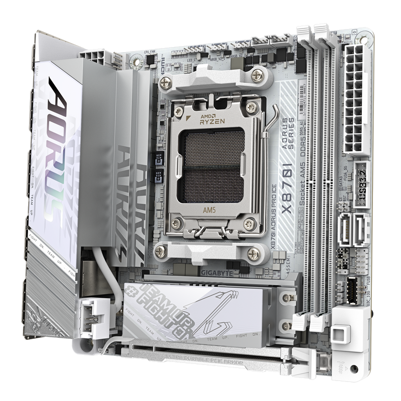 GIGABYTE X870I AORUS PRO ICE DDR5,Socket AM5 Mini-ITX Motherboard